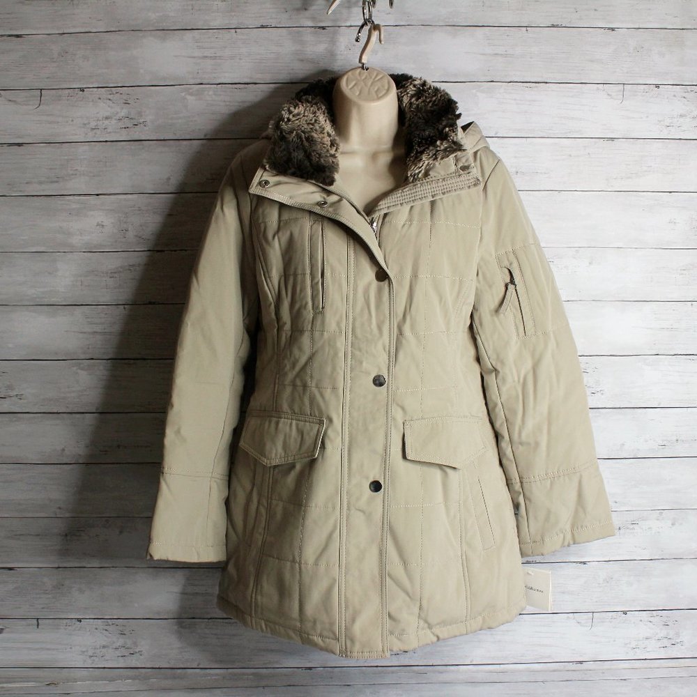 Croft & Barrow Women's Quilted Winter Coat Size M Beige Hooded Faux Fur